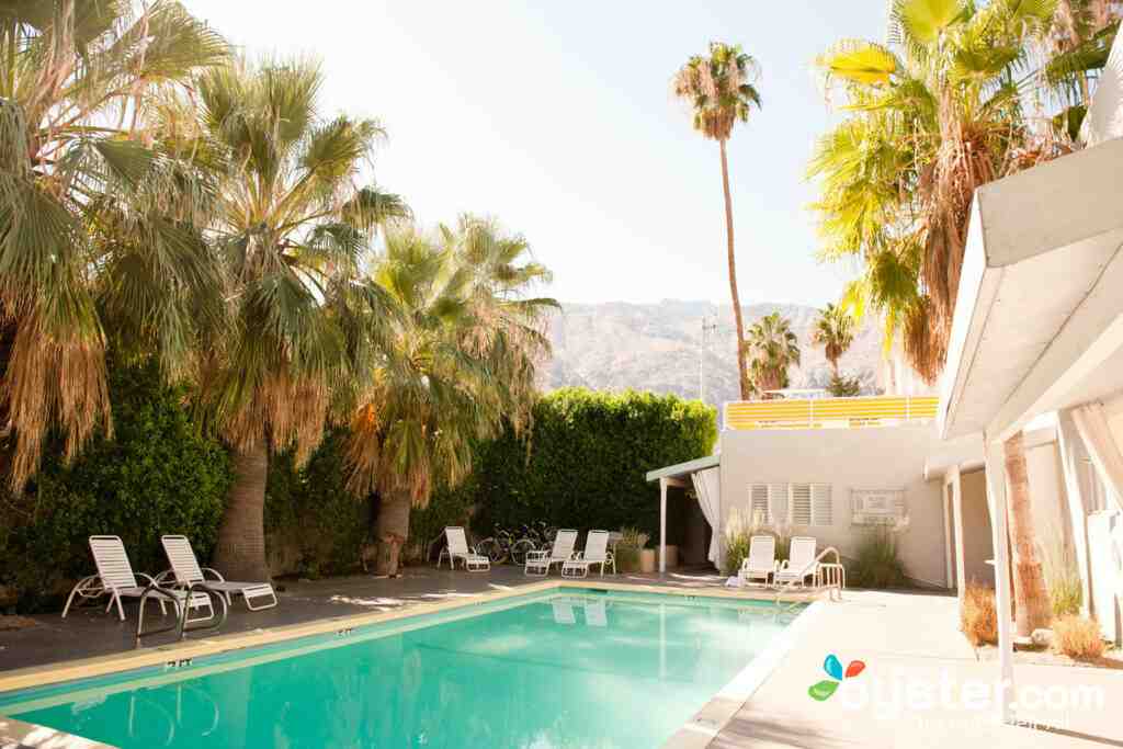 How long is the ride from LA to Palm Springs?