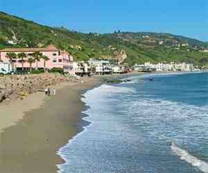 Do people vacation in Malibu?