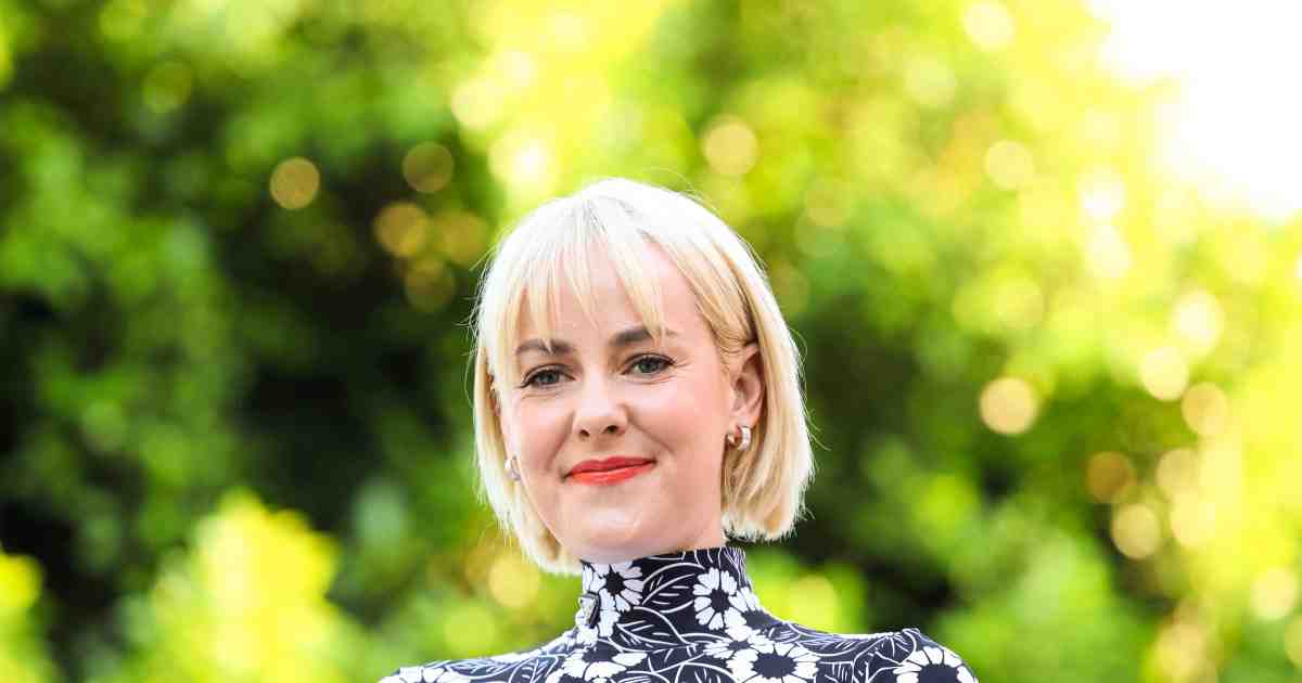 What Hallmark stars are dating each other?